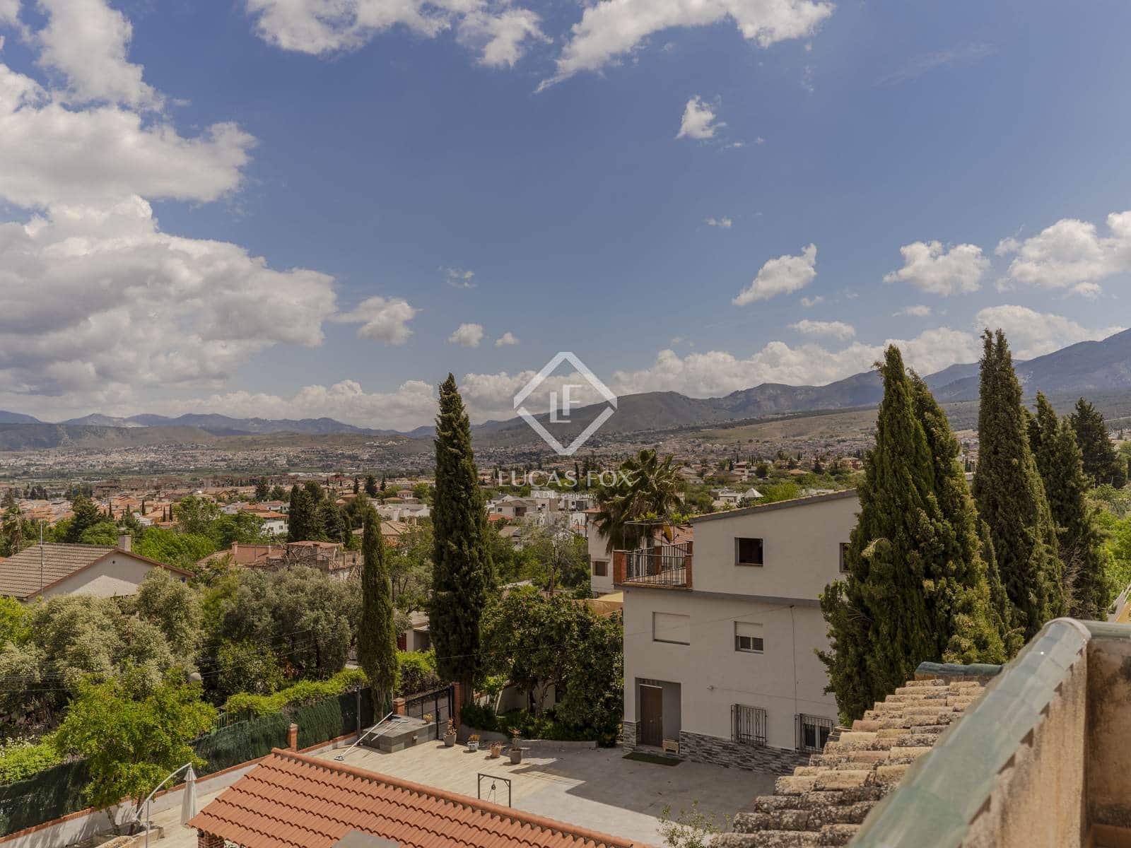 6 soveværelse Villa til salg i Ogijares med swimmingpool garage - € 1.095.000 (Ref: 9036021)