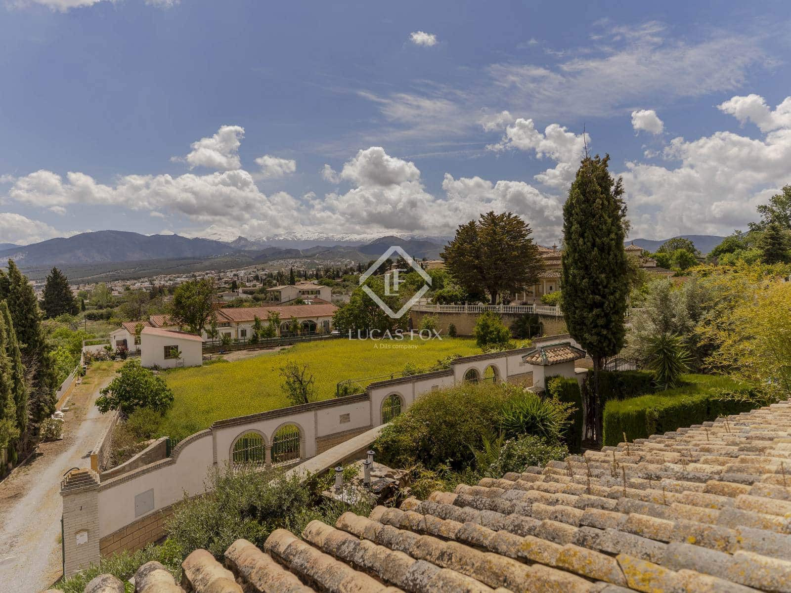 6 soveværelse Villa til salg i Ogijares med swimmingpool garage - € 1.095.000 (Ref: 9036021)