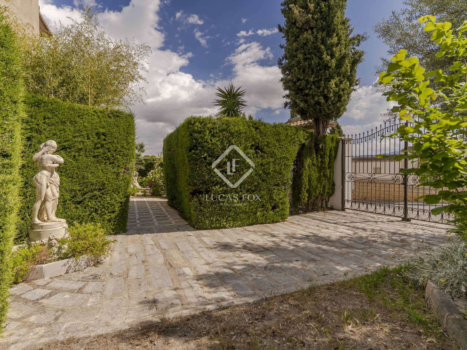 6 soveværelse Villa til salg i Ogijares med swimmingpool garage - € 1.095.000 (Ref: 9036021)