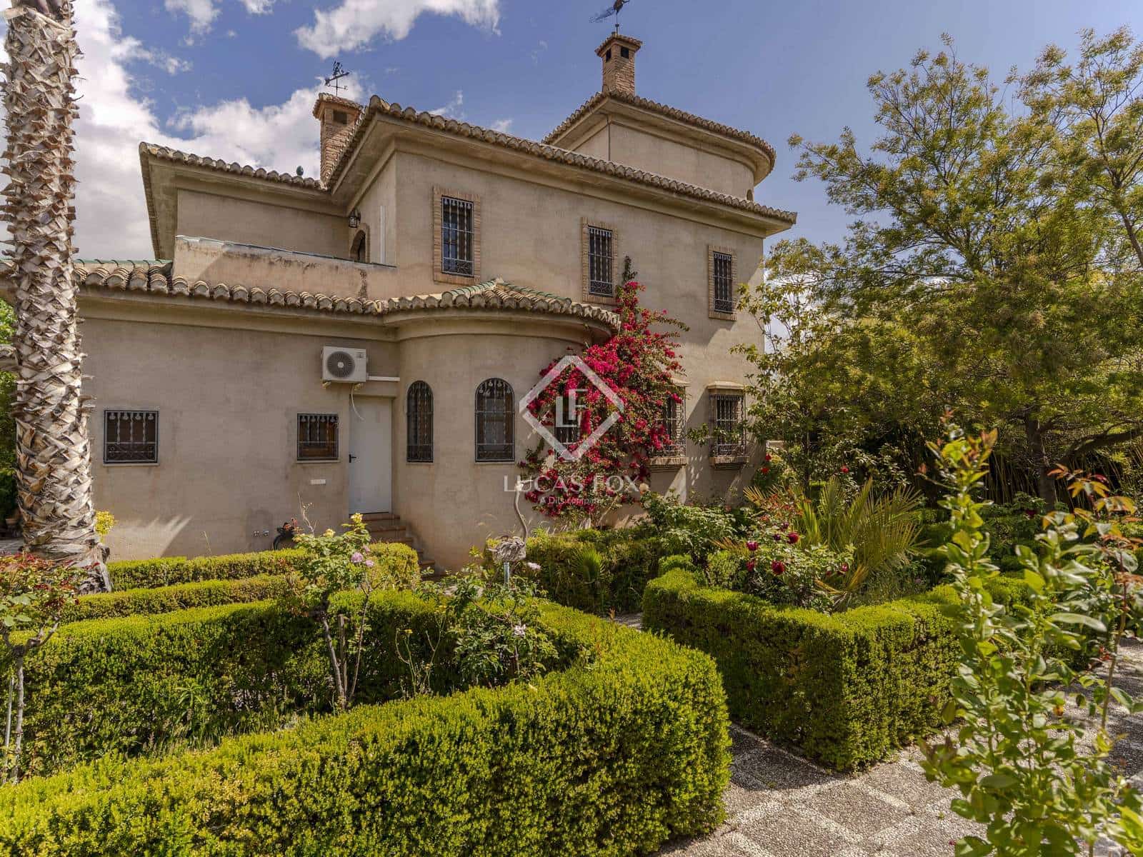 6 soveværelse Villa til salg i Ogijares med swimmingpool garage - € 1.095.000 (Ref: 9036021)