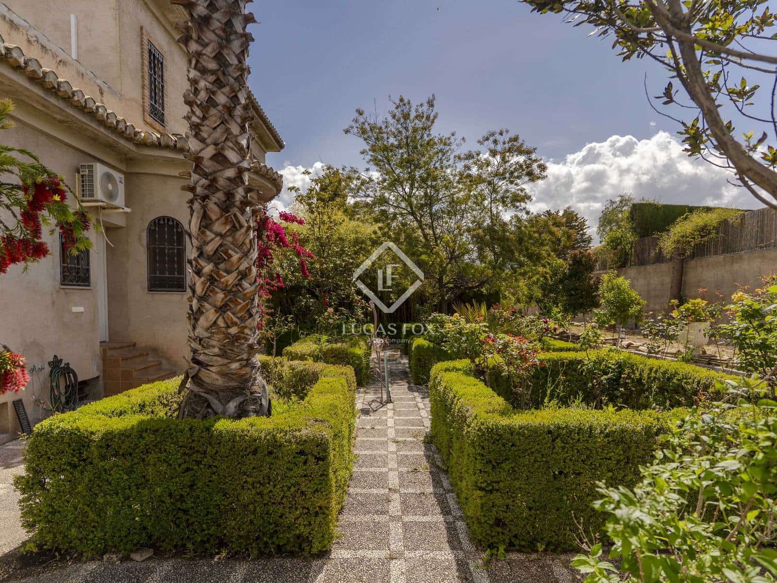 6 soveværelse Villa til salg i Ogijares med swimmingpool garage - € 1.095.000 (Ref: 9036021)