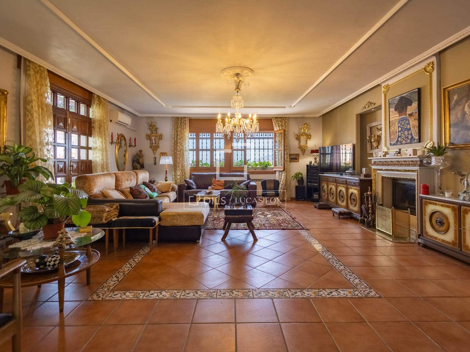 6 slaapkamer Villa te koop in Ogijares met zwembad garage - € 1.195.000 (Ref: 9036021)