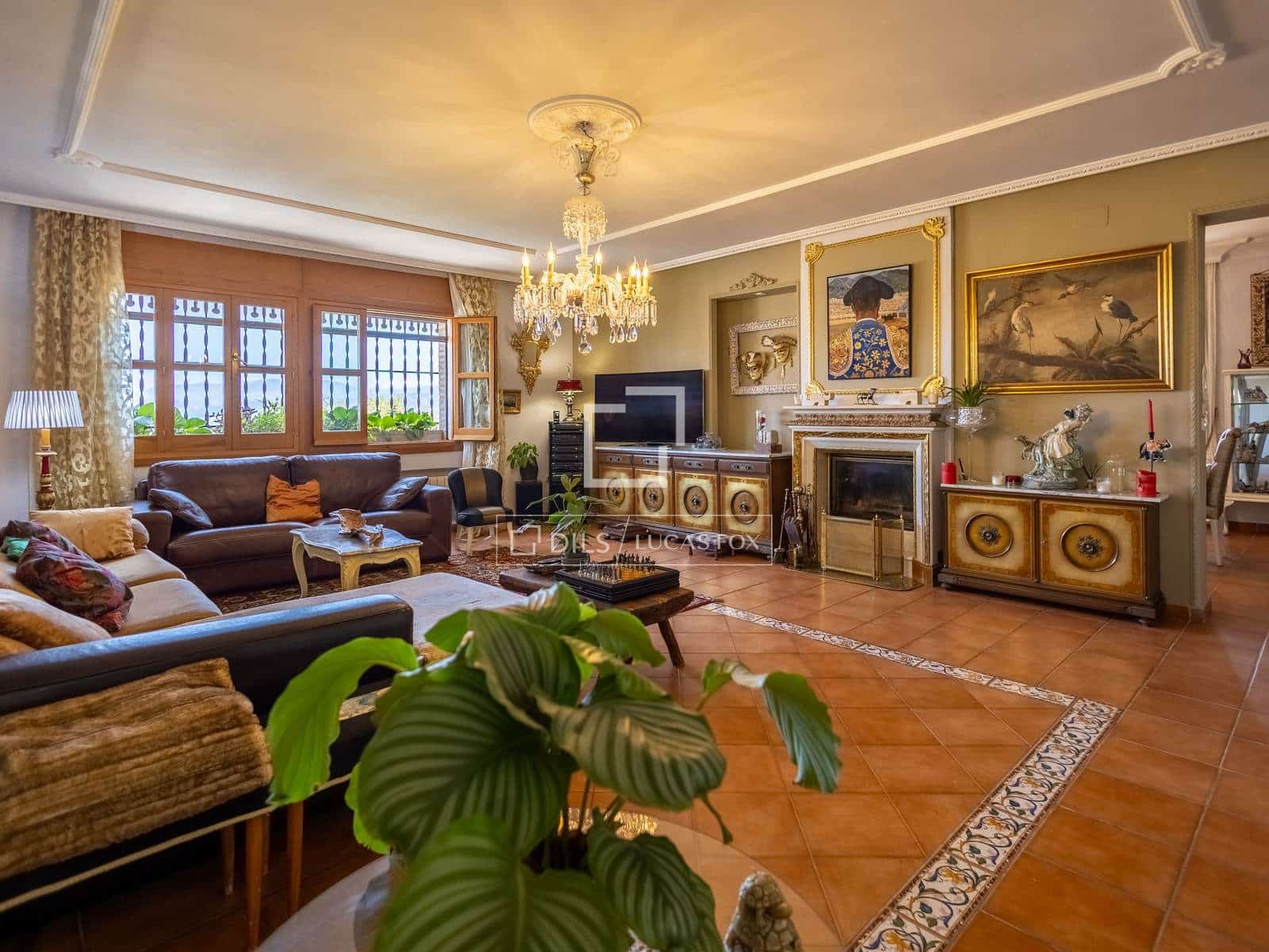 6 slaapkamer Villa te koop in Ogijares met zwembad garage - € 1.195.000 (Ref: 9036021)