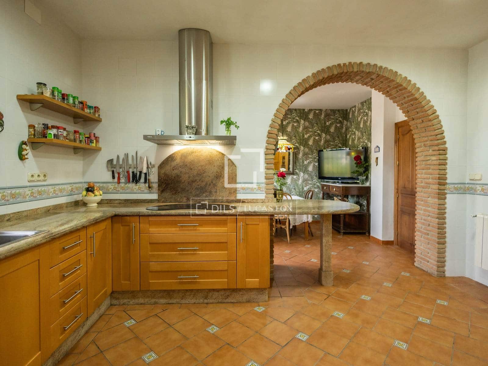 6 slaapkamer Villa te koop in Ogijares met zwembad garage - € 1.195.000 (Ref: 9036021)