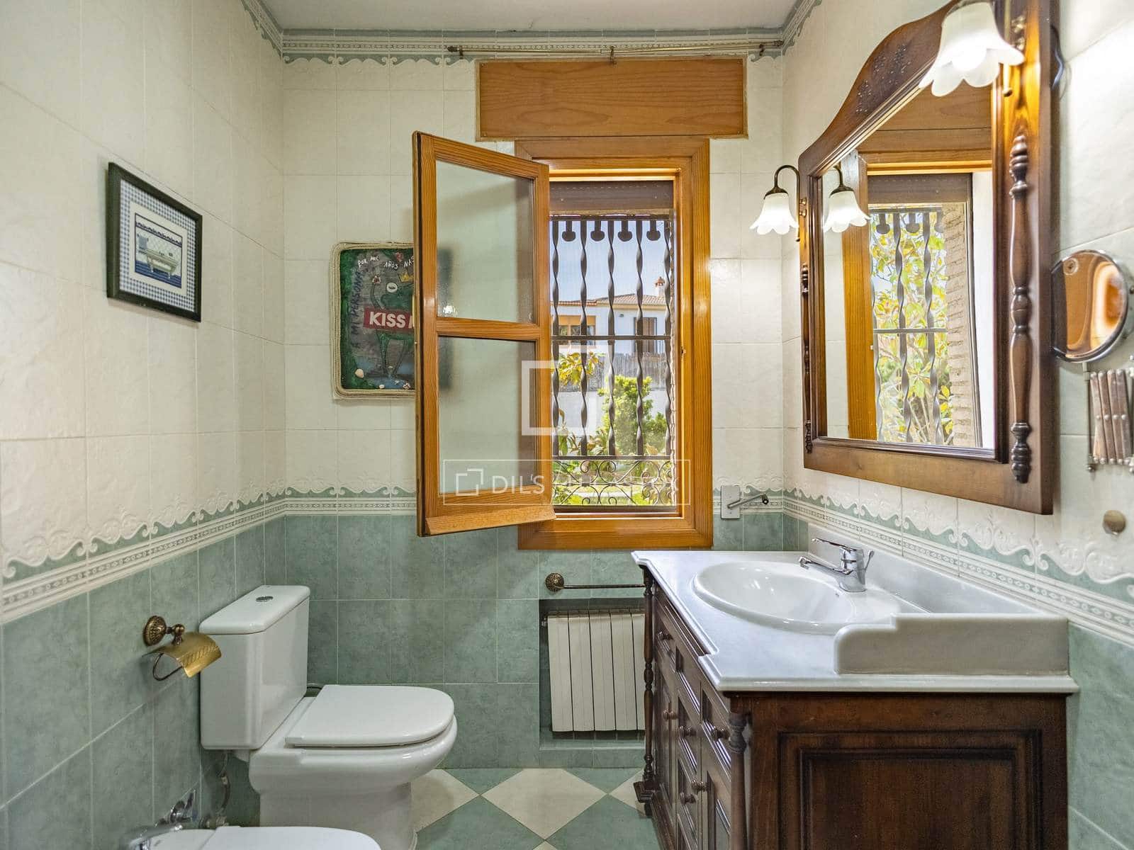 6 slaapkamer Villa te koop in Ogijares met zwembad garage - € 1.195.000 (Ref: 9036021)