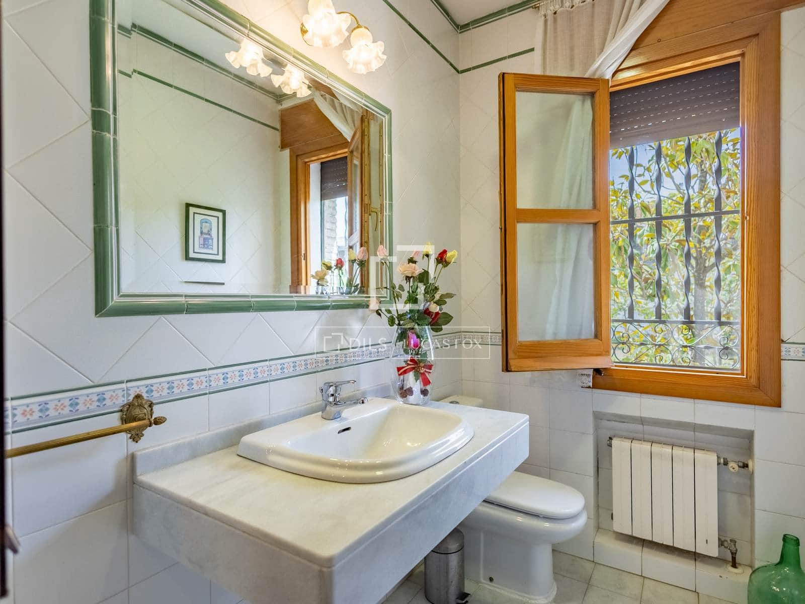 6 slaapkamer Villa te koop in Ogijares met zwembad garage - € 1.195.000 (Ref: 9036021)