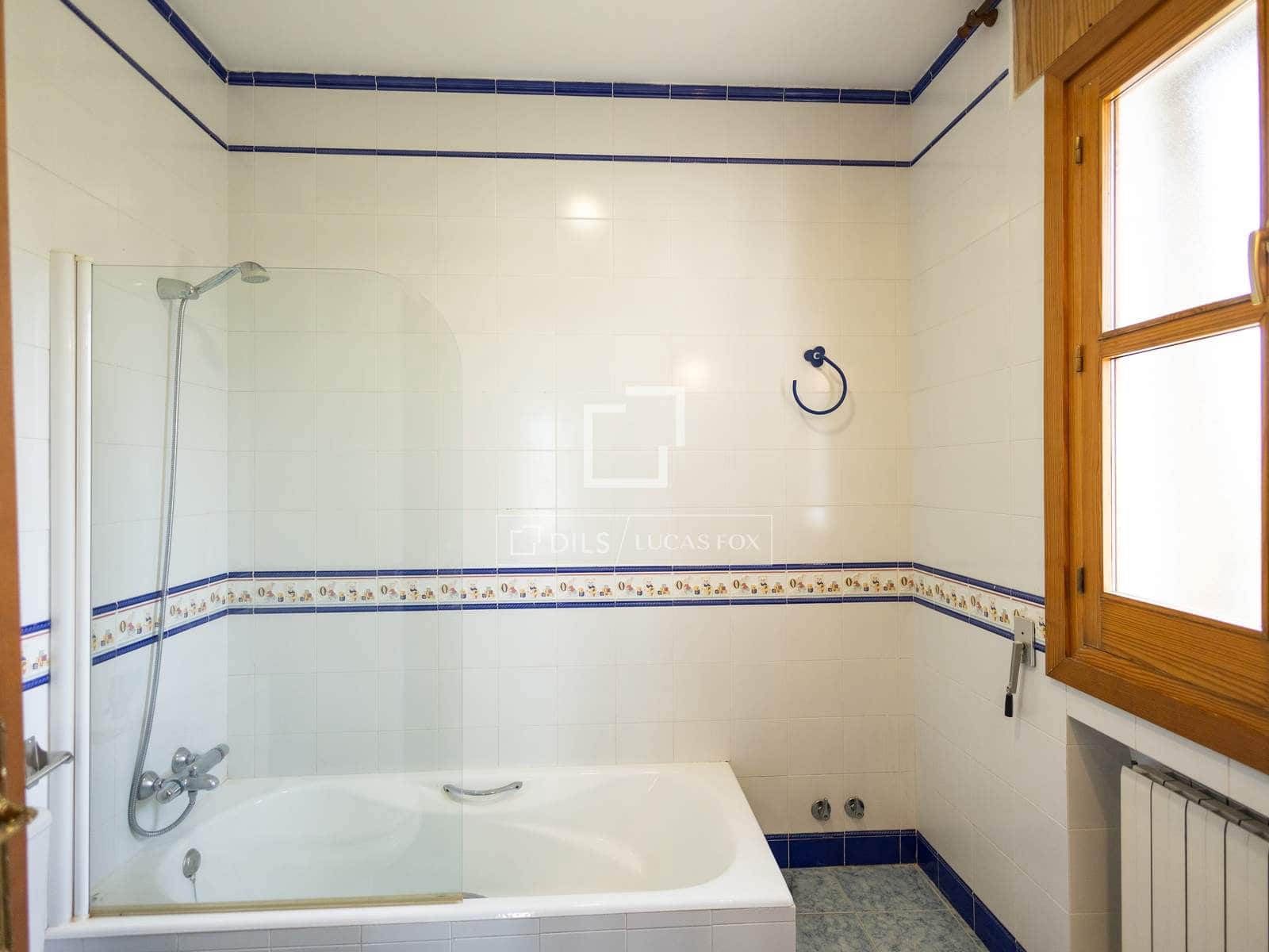 6 slaapkamer Villa te koop in Ogijares met zwembad garage - € 1.195.000 (Ref: 9036021)