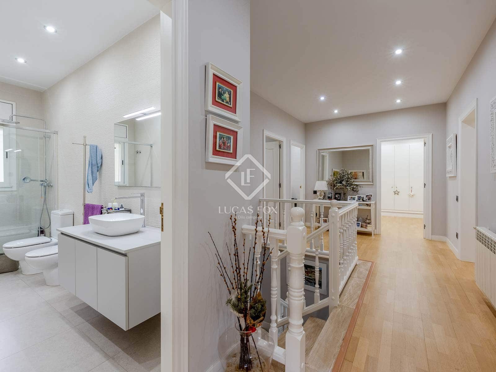 4 soveværelse Villa til salg i Teia med swimmingpool garage - € 1.690.000 (Ref: 9036022)