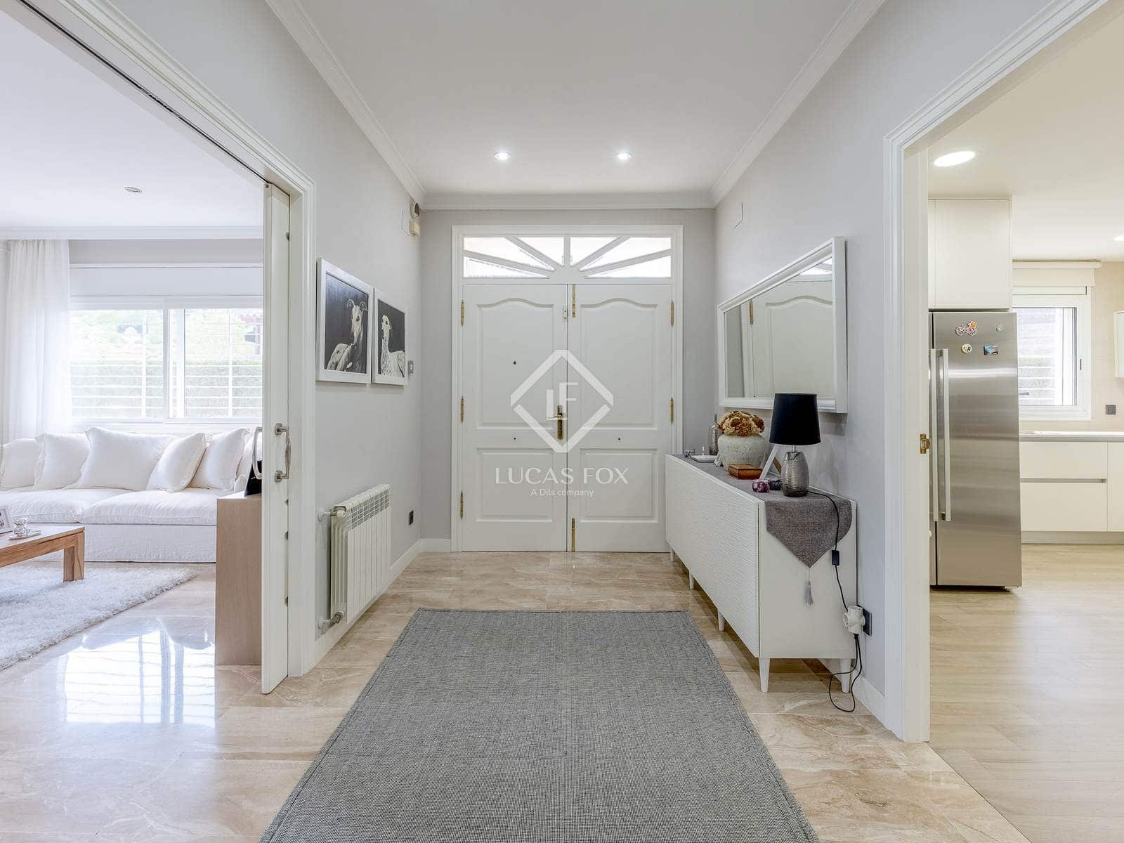 4 soveværelse Villa til salg i Teia med swimmingpool garage - € 1.690.000 (Ref: 9036022)