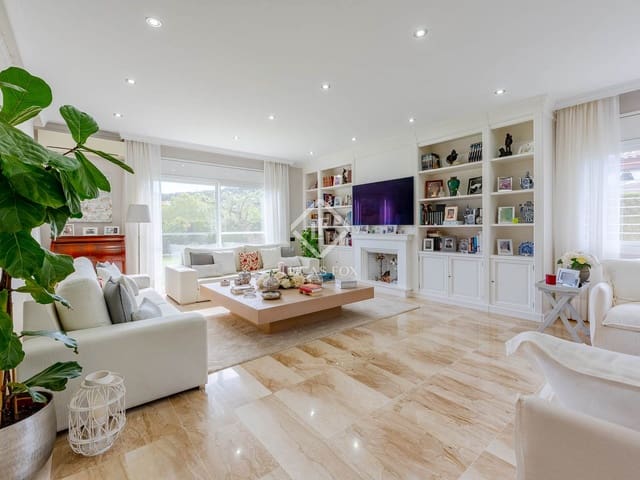 4 Zimmer Villa zu verkaufen in Teià mit Pool Garage - 1.690.000 € (Ref: 9036022)