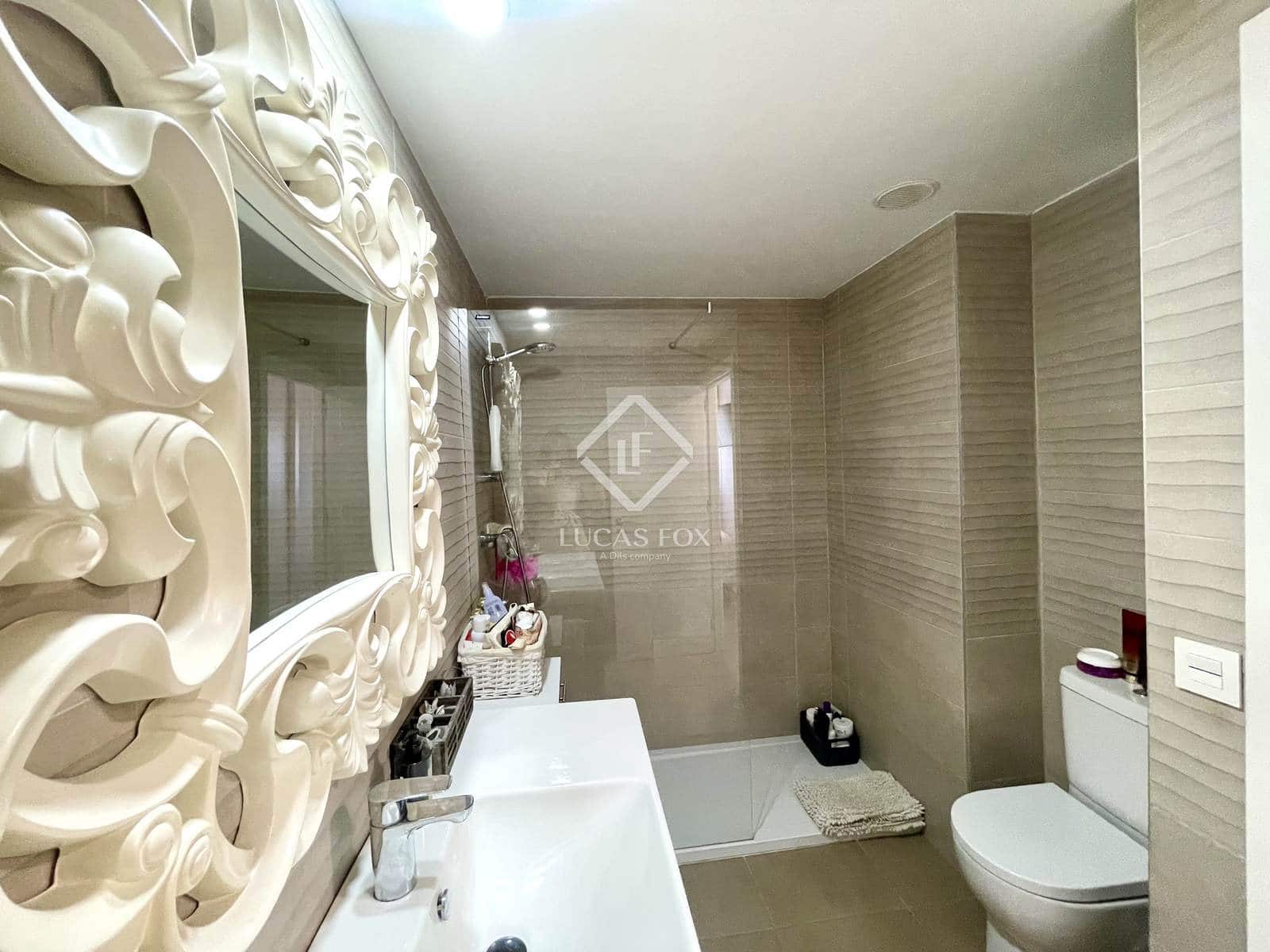 2 slaapkamer Appartement te koop in Alicante stad met garage - € 550.000 (Ref: 9041316)