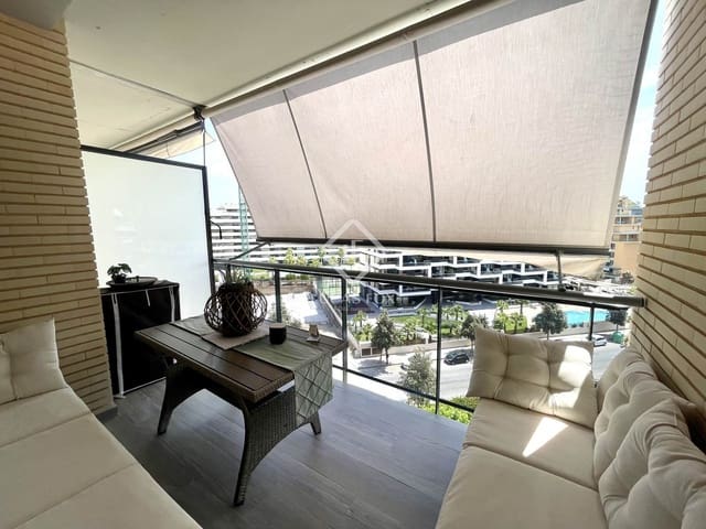 2 slaapkamer Appartement te koop in Alicante stad met garage - € 550.000 (Ref: 9041316)