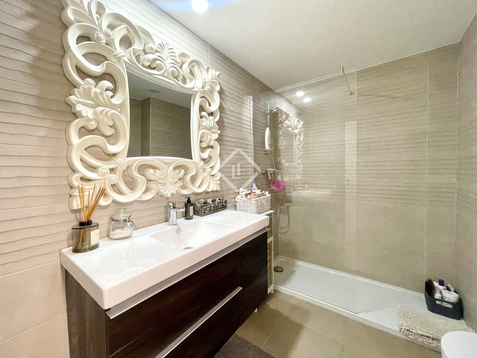 2 slaapkamer Appartement te koop in Alicante stad met garage - € 550.000 (Ref: 9041316)