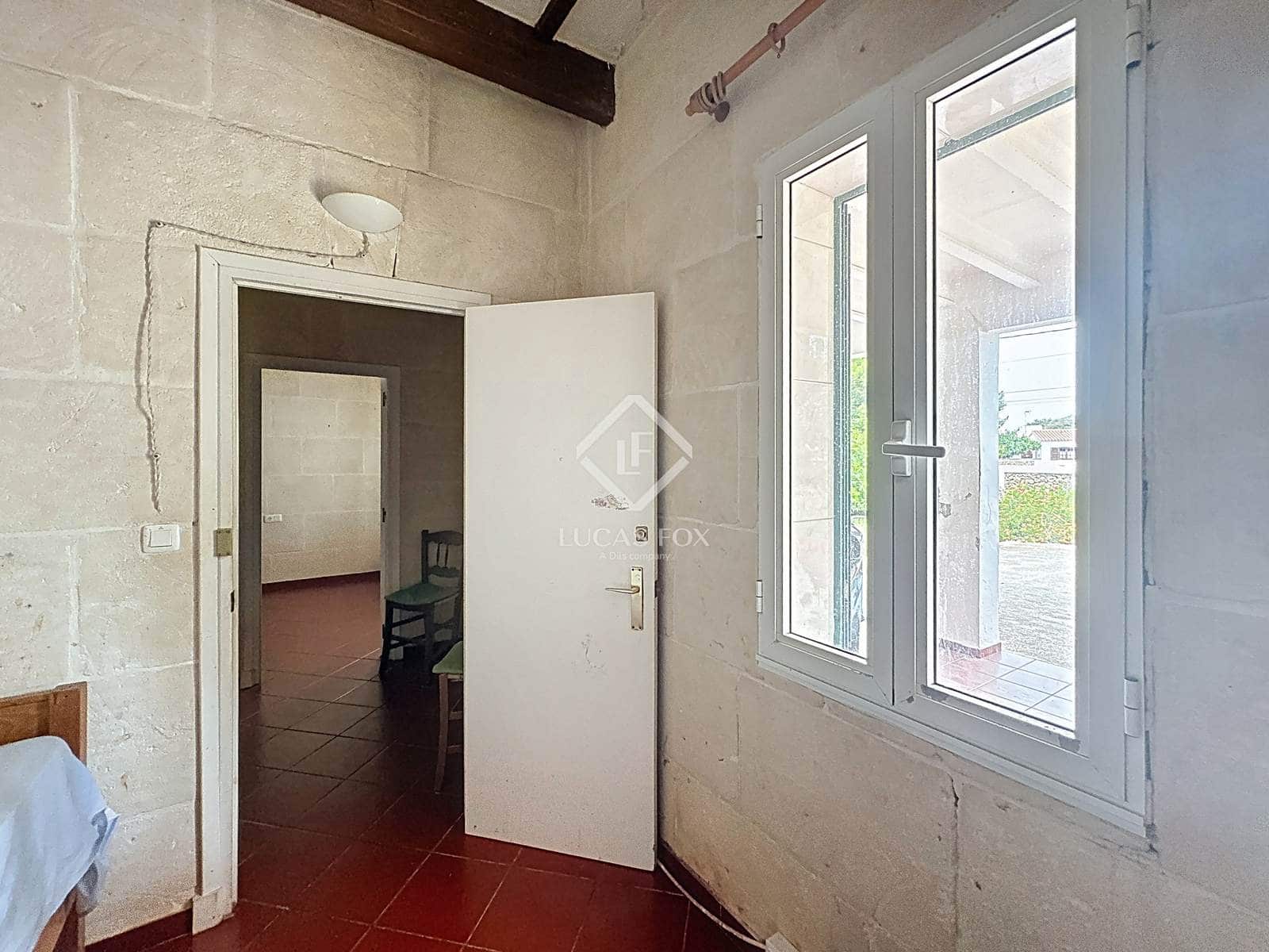 4 soverom Villa til salgs i Ciutadella de Menorca med garasje - € 630 000 (Ref: 9041440)