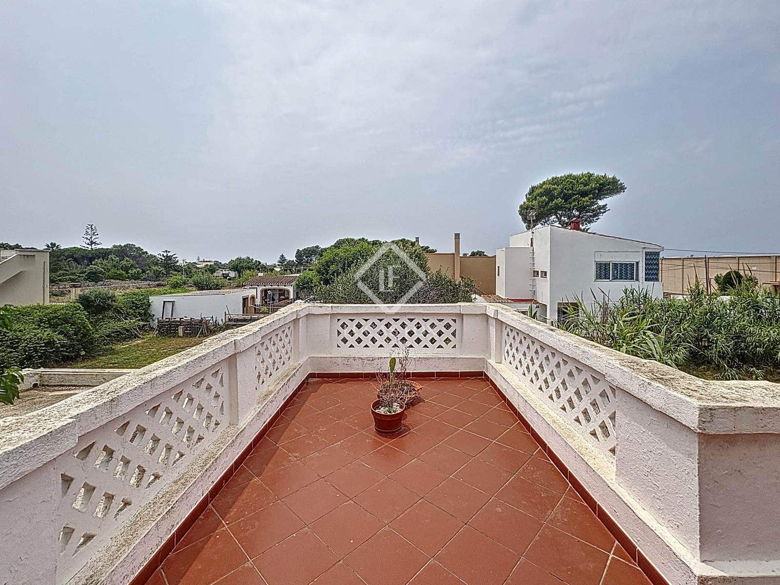 4 soverom Villa til salgs i Ciutadella de Menorca med garasje - € 630 000 (Ref: 9041440)