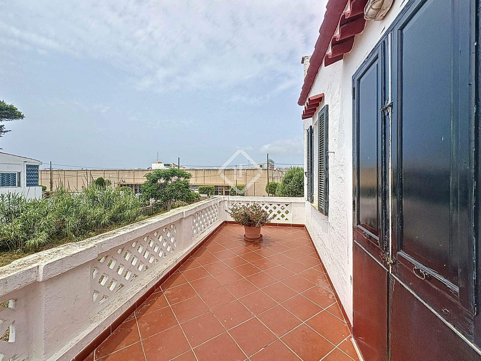 4 soverom Villa til salgs i Ciutadella de Menorca med garasje - € 630 000 (Ref: 9041440)