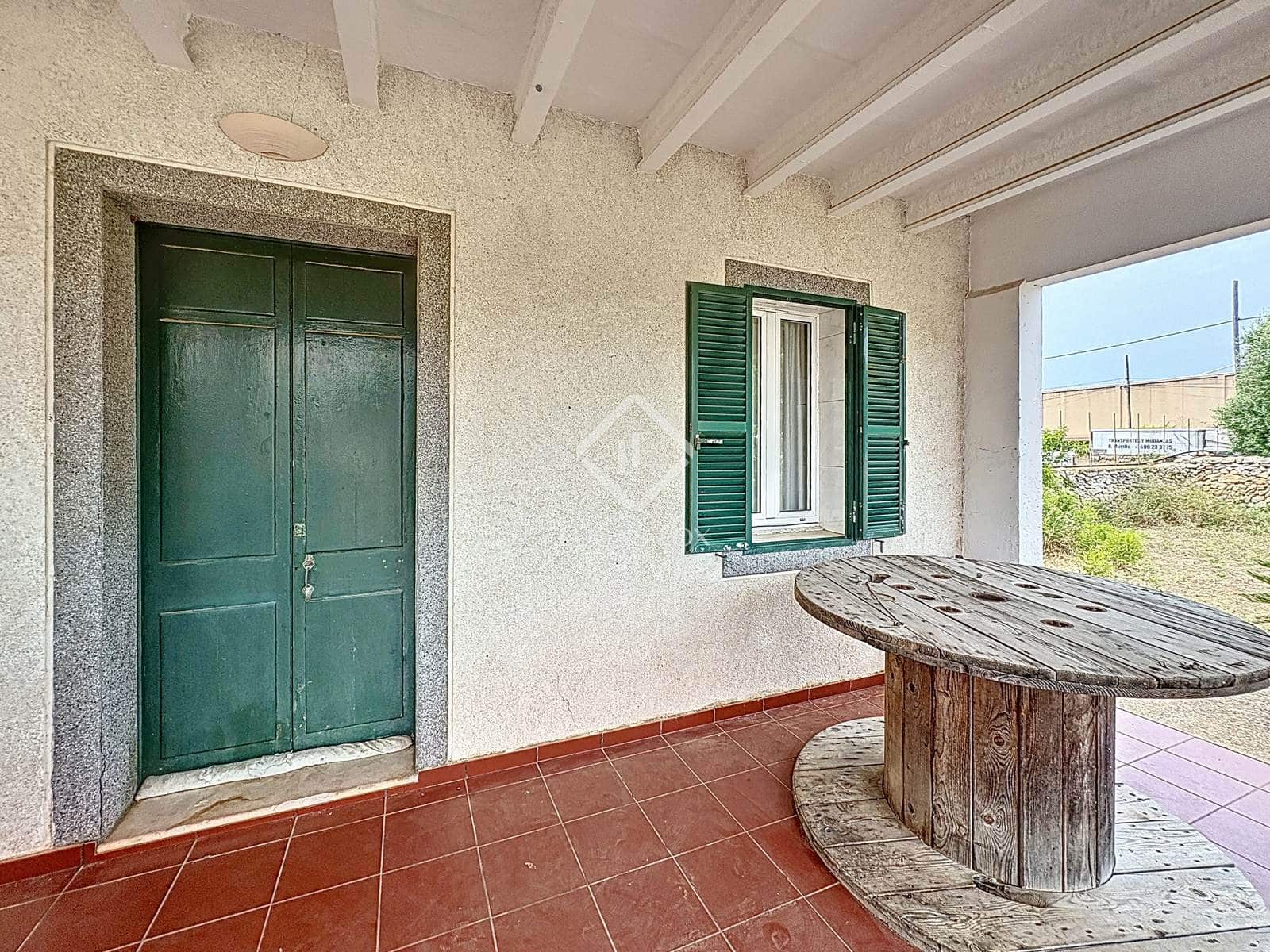 4 soverom Villa til salgs i Ciutadella de Menorca med garasje - € 630 000 (Ref: 9041440)