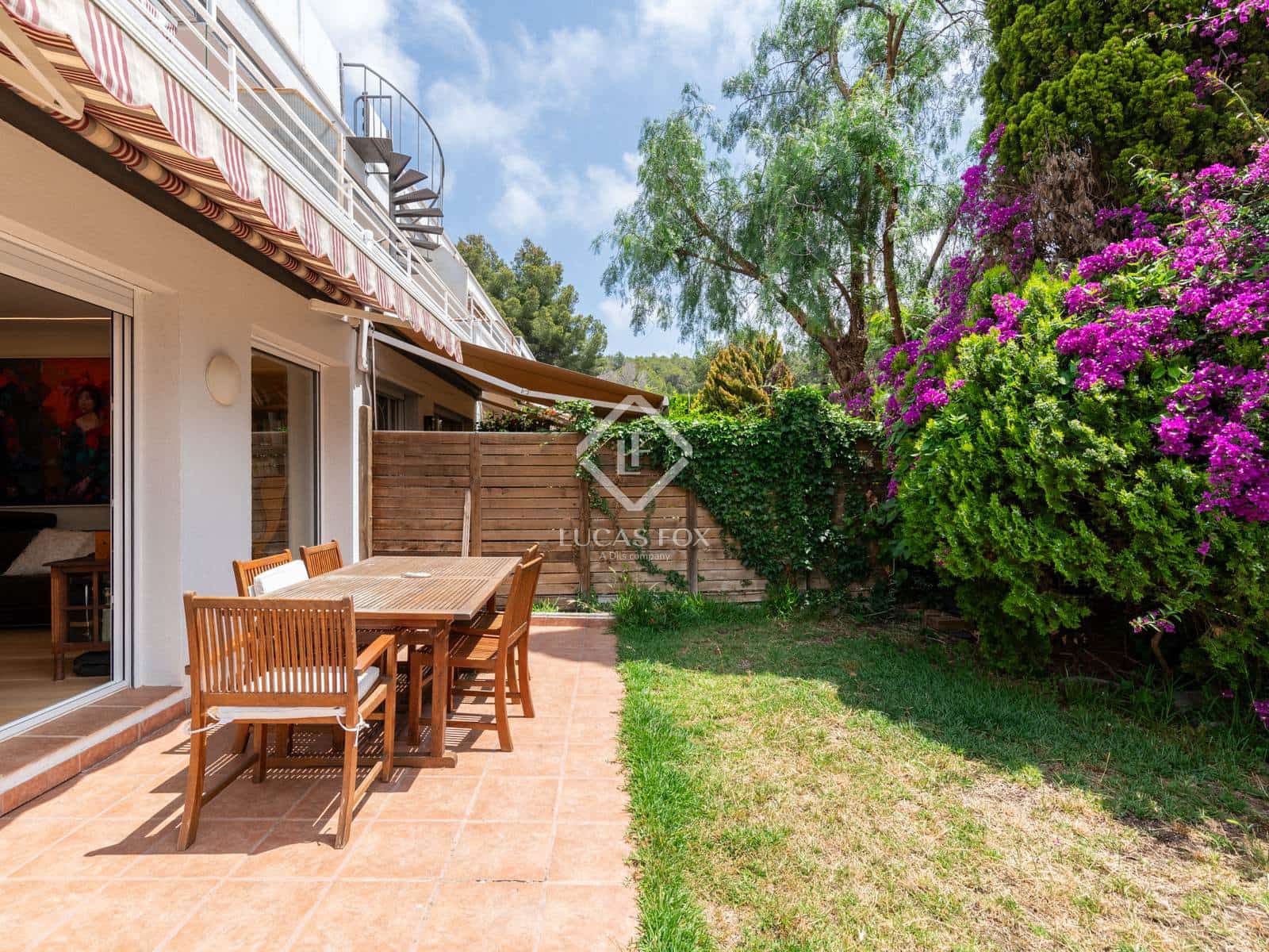 3 soveværelse Villa til salg i Sitges med garage - € 895.000 (Ref: 9041441)