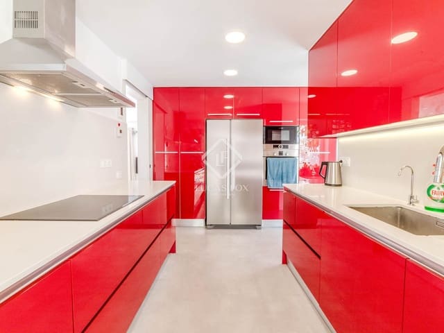 5 sypialnia Willa na sprzedaż w Sitges z basenem garażem - 1 595 000 € (Ref: 9046288)