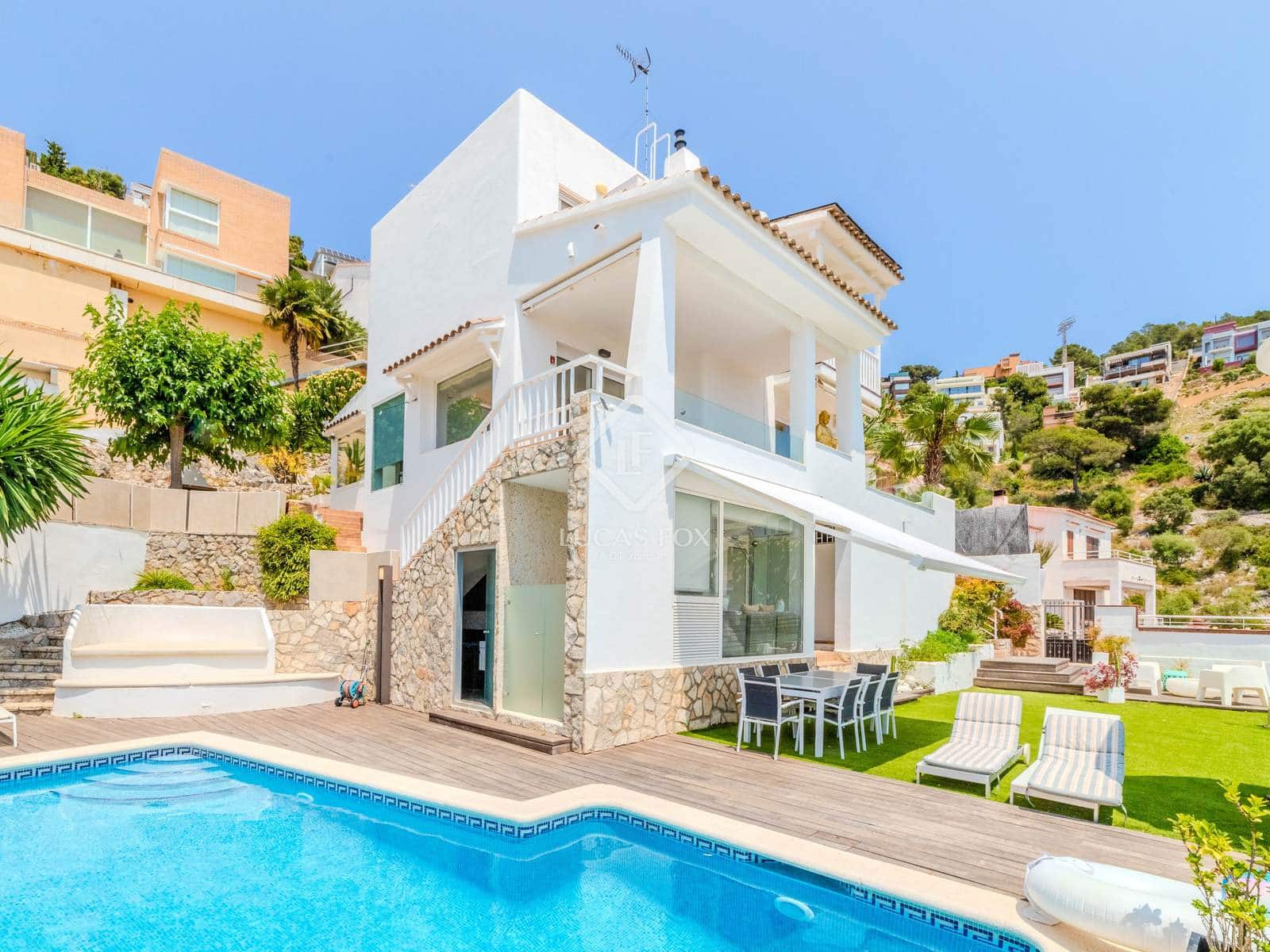 5 sypialnia Willa na sprzedaż w Sitges z basenem garażem - 1 595 000 € (Ref: 9046288)