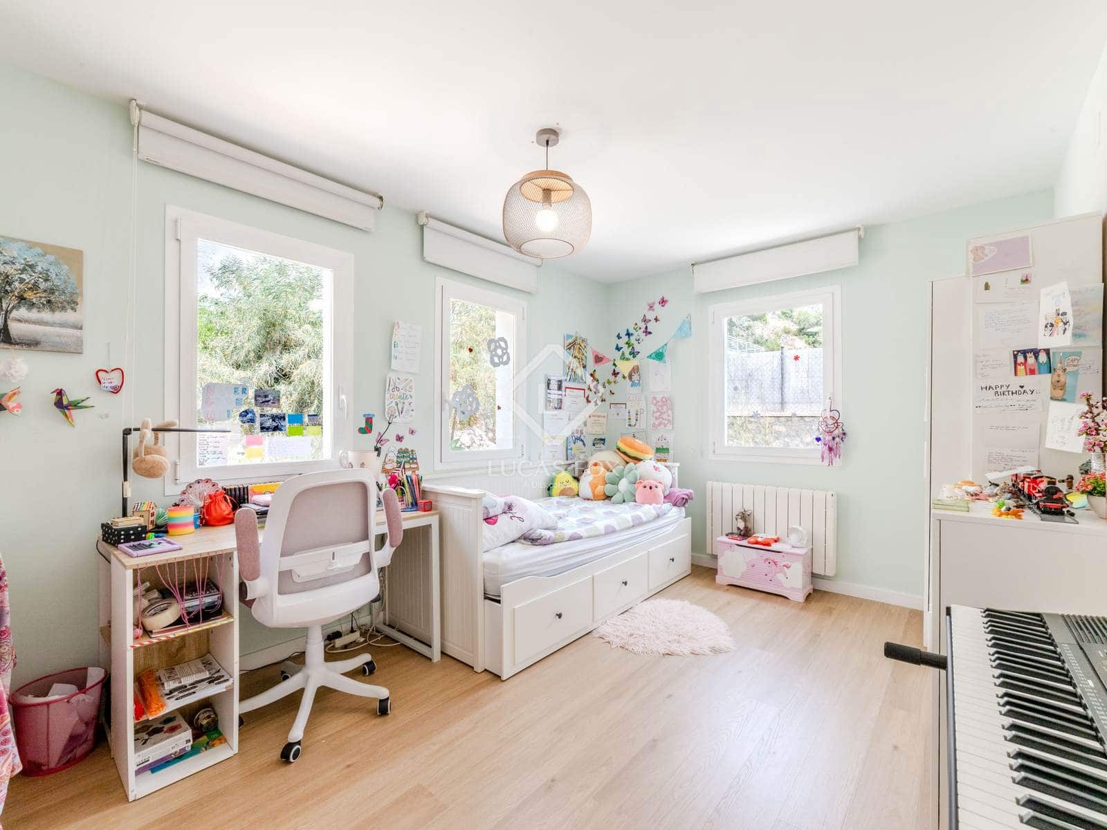 5 sypialnia Willa na sprzedaż w Sitges z basenem garażem - 1 595 000 € (Ref: 9046288)