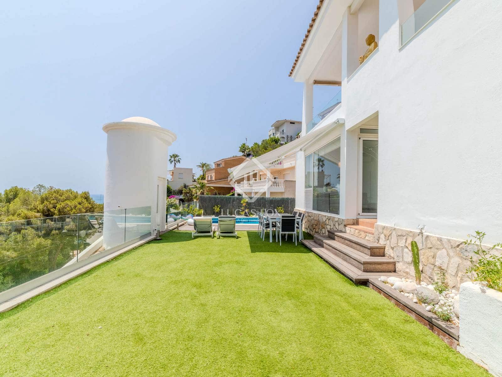 5 sypialnia Willa na sprzedaż w Sitges z basenem garażem - 1 595 000 € (Ref: 9046288)