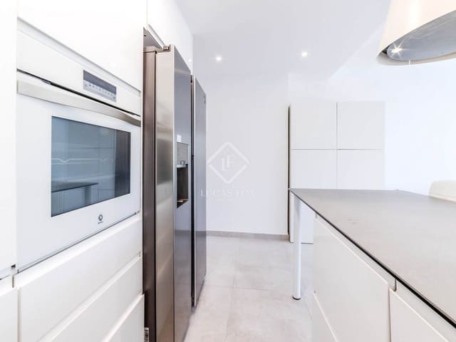 2 soveværelse Lejlighed til salg i Sitges med swimmingpool garage - € 847.000 (Ref: 9046289)