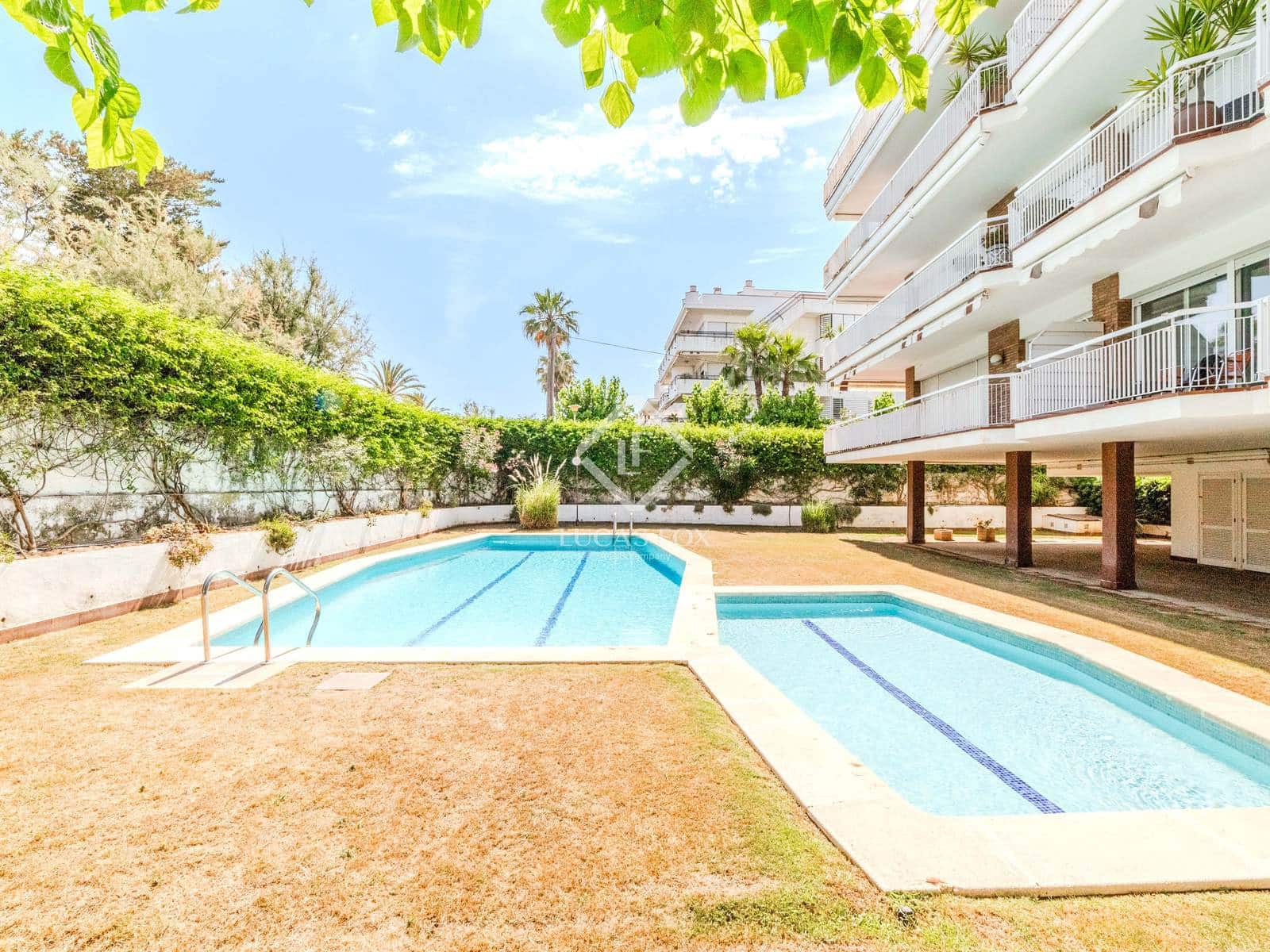 2 soveværelse Lejlighed til salg i Sitges med swimmingpool garage - € 847.000 (Ref: 9046289)