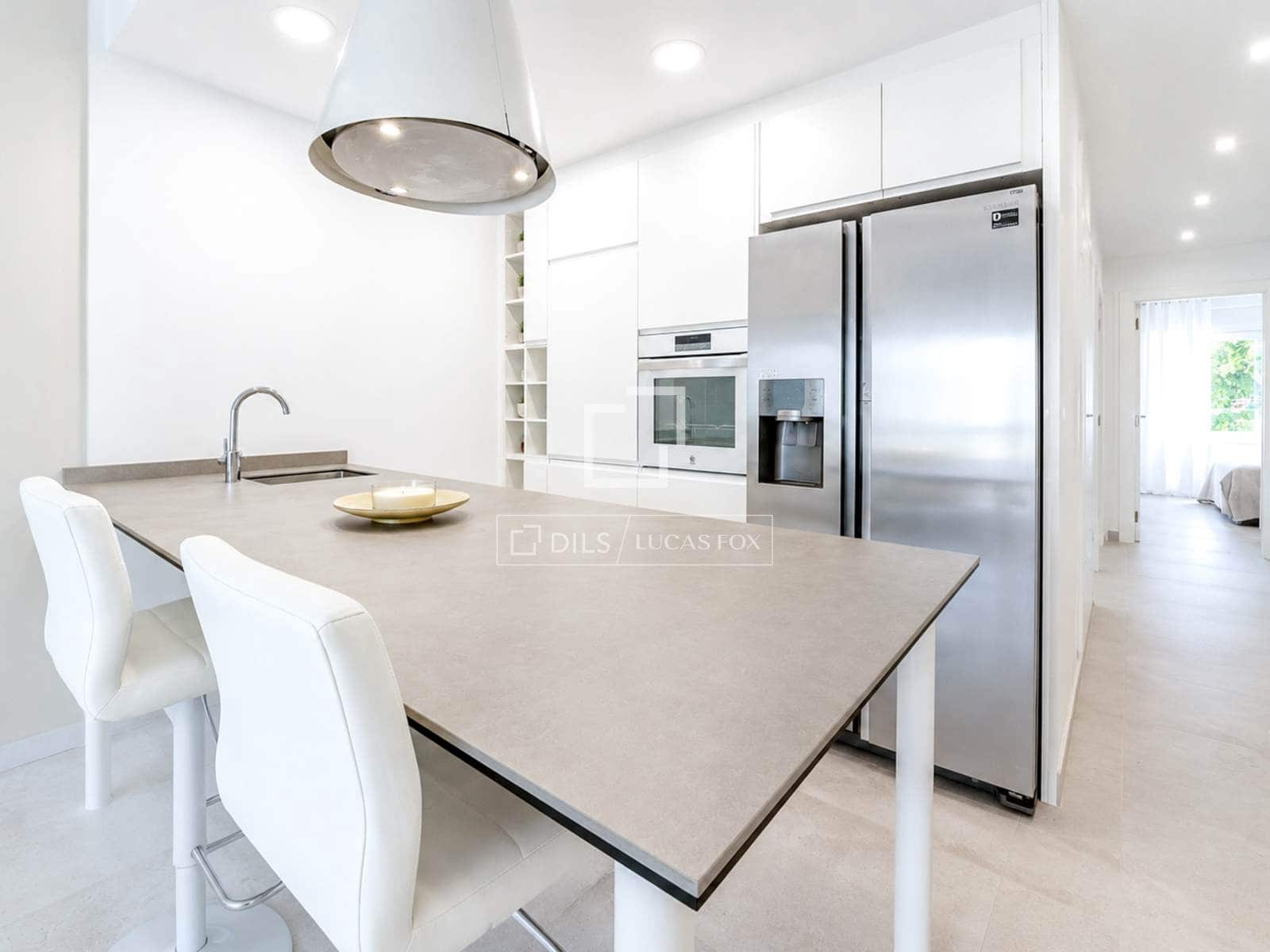 2 bedroom Apartment for sale in Sitges with pool garage - € 790,000 (Ref: 9046289)