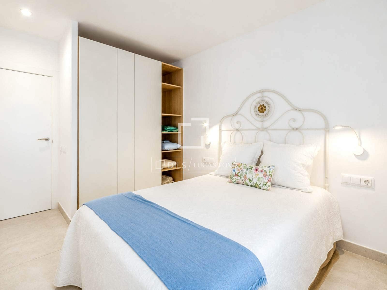 2 bedroom Apartment for sale in Sitges with pool garage - € 790,000 (Ref: 9046289)