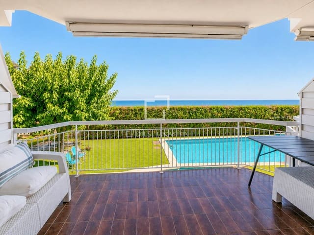 2 soverom Leilighet til salgs i Sitges med svømmebasseng garasje - € 790 000 (Ref: 9046289)