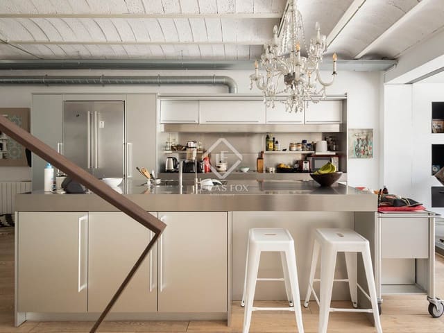 5 quarto Moradia para venda em Barcelona cidade com garagem - 2 190 000 € (Ref: 9046291)