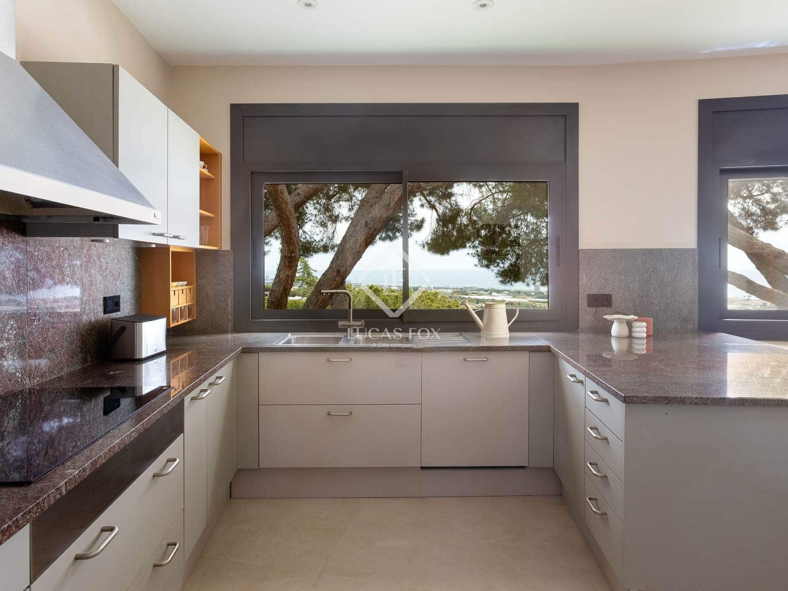 4 soverom Villa til salgs i Cabrils med svømmebasseng garasje - € 1 250 000 (Ref: 9049805)