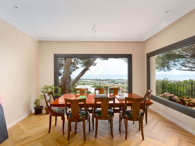 4 bedroom Villa for sale in Cabrils with pool garage - € 1,250,000 (Ref: 9049805)