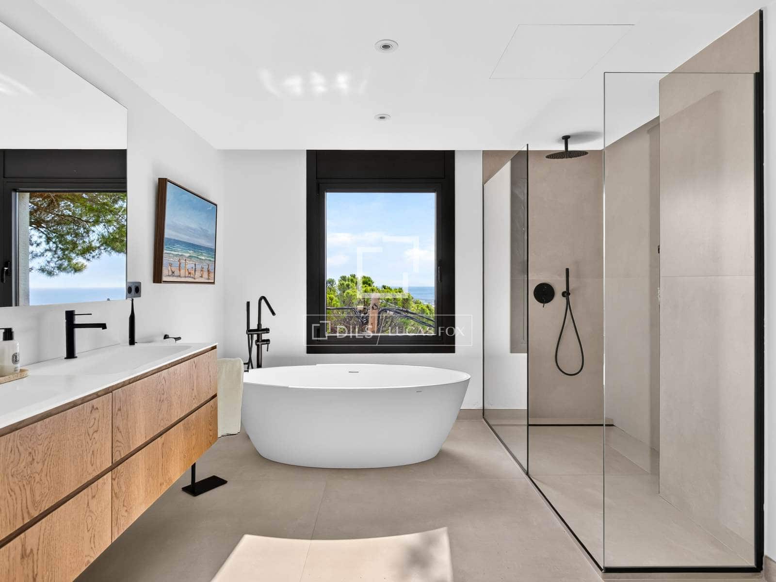 4 slaapkamer Villa te koop in Cabrils met zwembad garage - € 1.290.000 (Ref: 9049805)