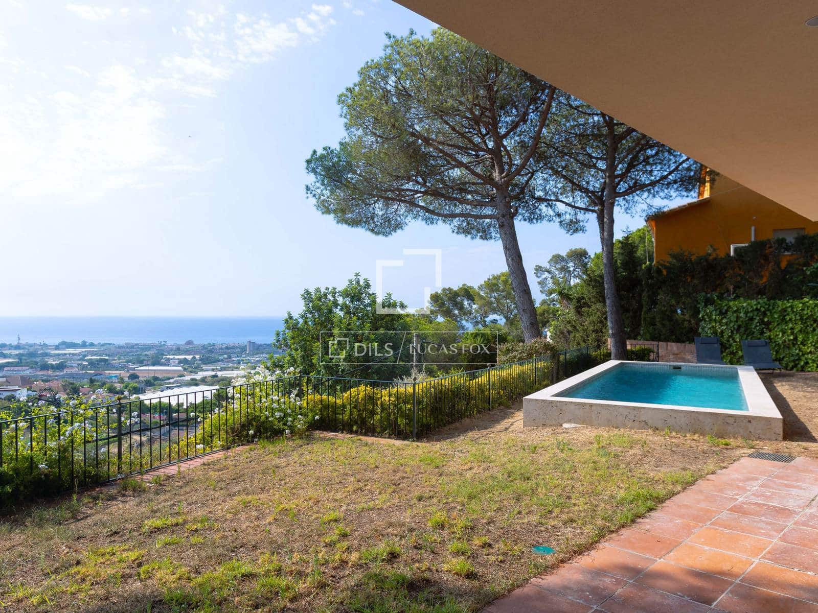 4 slaapkamer Villa te koop in Cabrils met zwembad garage - € 1.290.000 (Ref: 9049805)