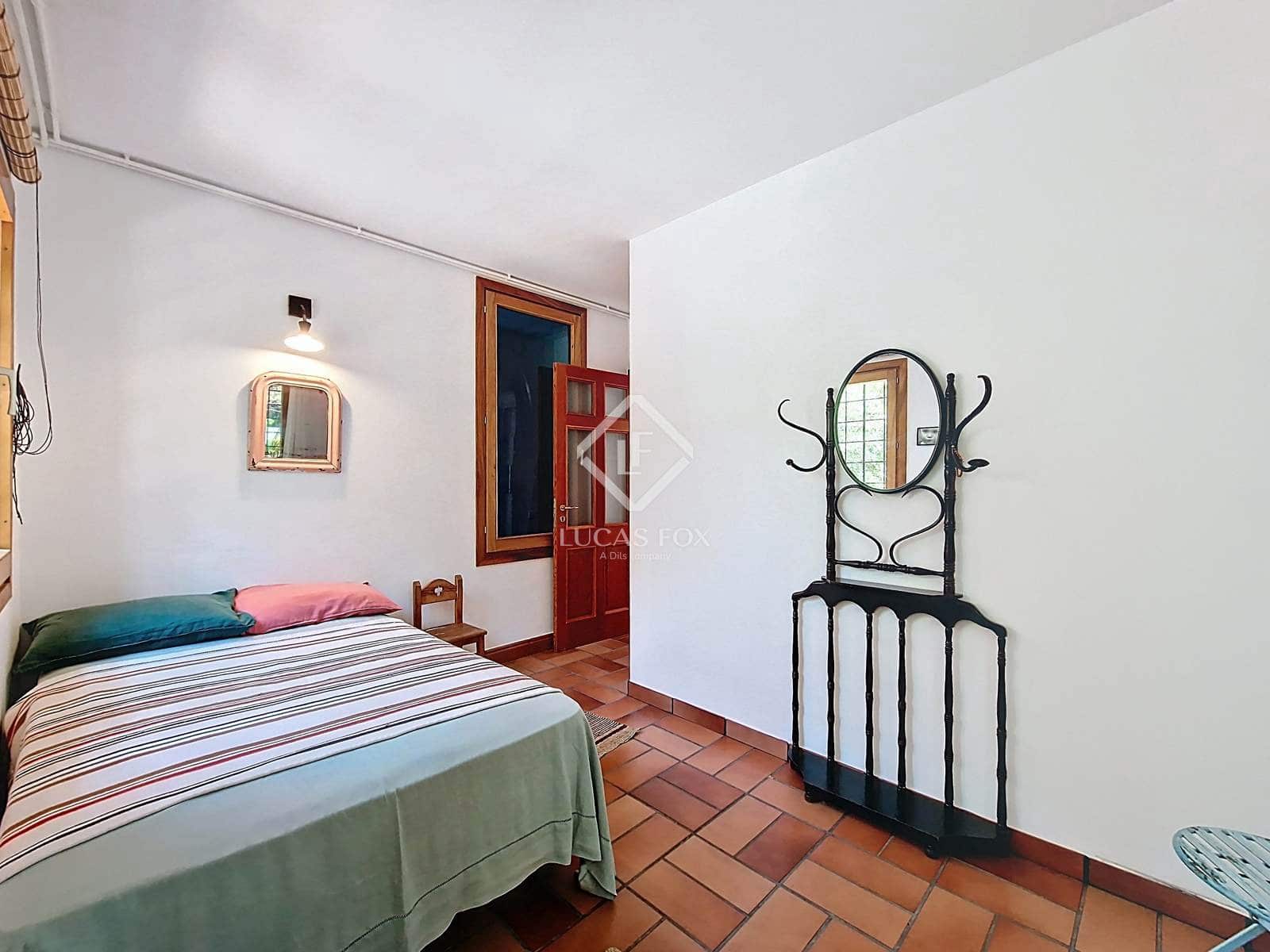 5 soveværelse Villa til salg i Vilanova i la Geltru med garage - € 980.000 (Ref: 9049806)