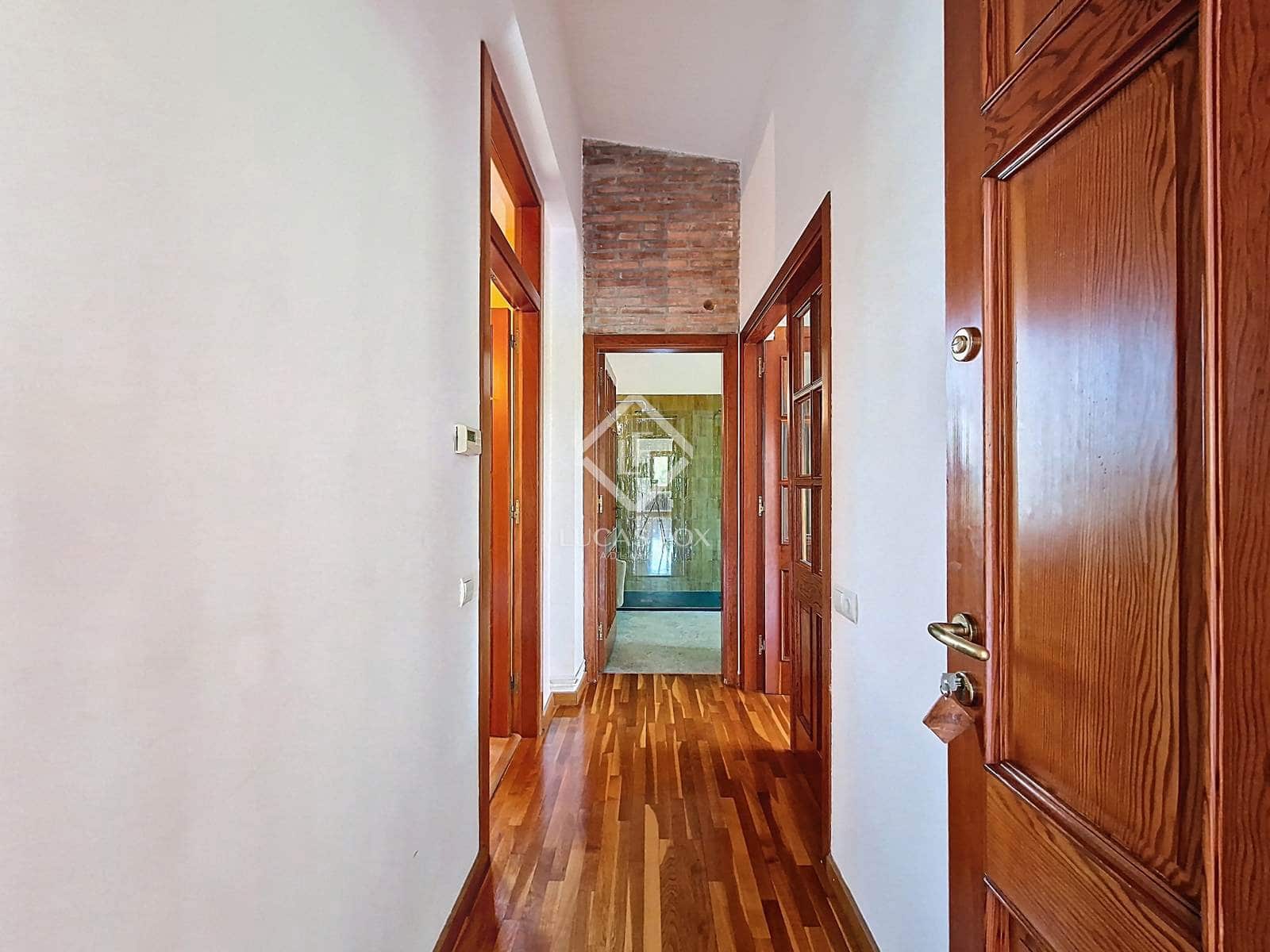 5 soveværelse Villa til salg i Vilanova i la Geltru med garage - € 980.000 (Ref: 9049806)