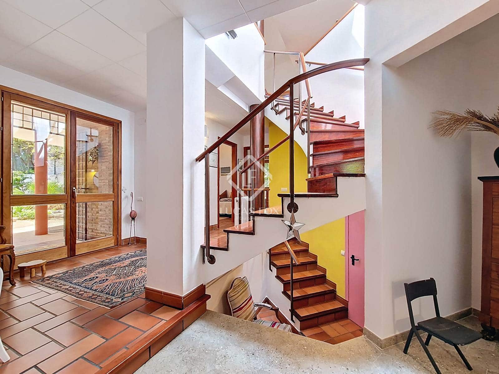 5 soveværelse Villa til salg i Vilanova i la Geltru med garage - € 980.000 (Ref: 9049806)