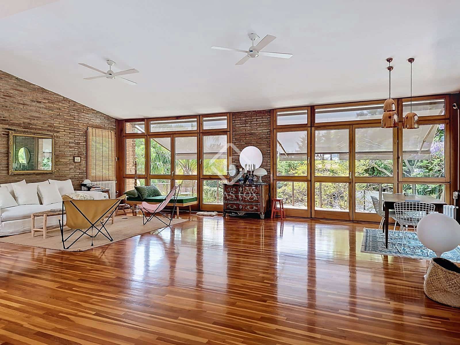 5 soveværelse Villa til salg i Vilanova i la Geltru med garage - € 980.000 (Ref: 9049806)