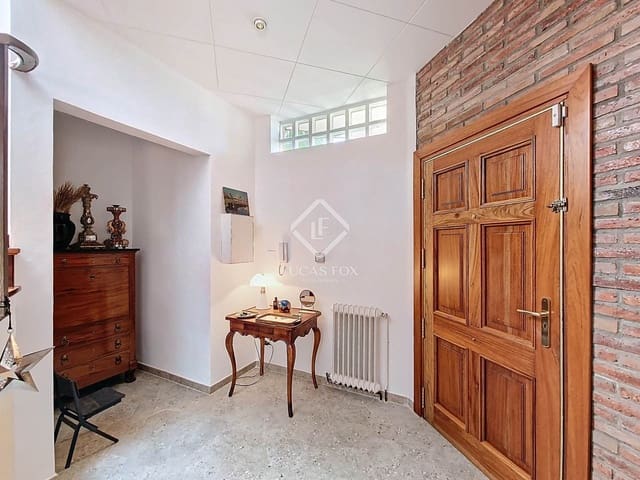 5 bedroom Villa for sale in Vilanova i la Geltrú with garage - € 980,000 (Ref: 9049806)