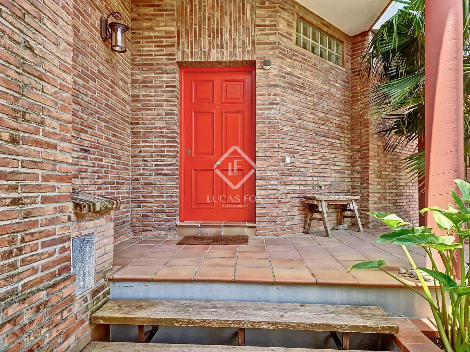 5 soveværelse Villa til salg i Vilanova i la Geltru med garage - € 980.000 (Ref: 9049806)