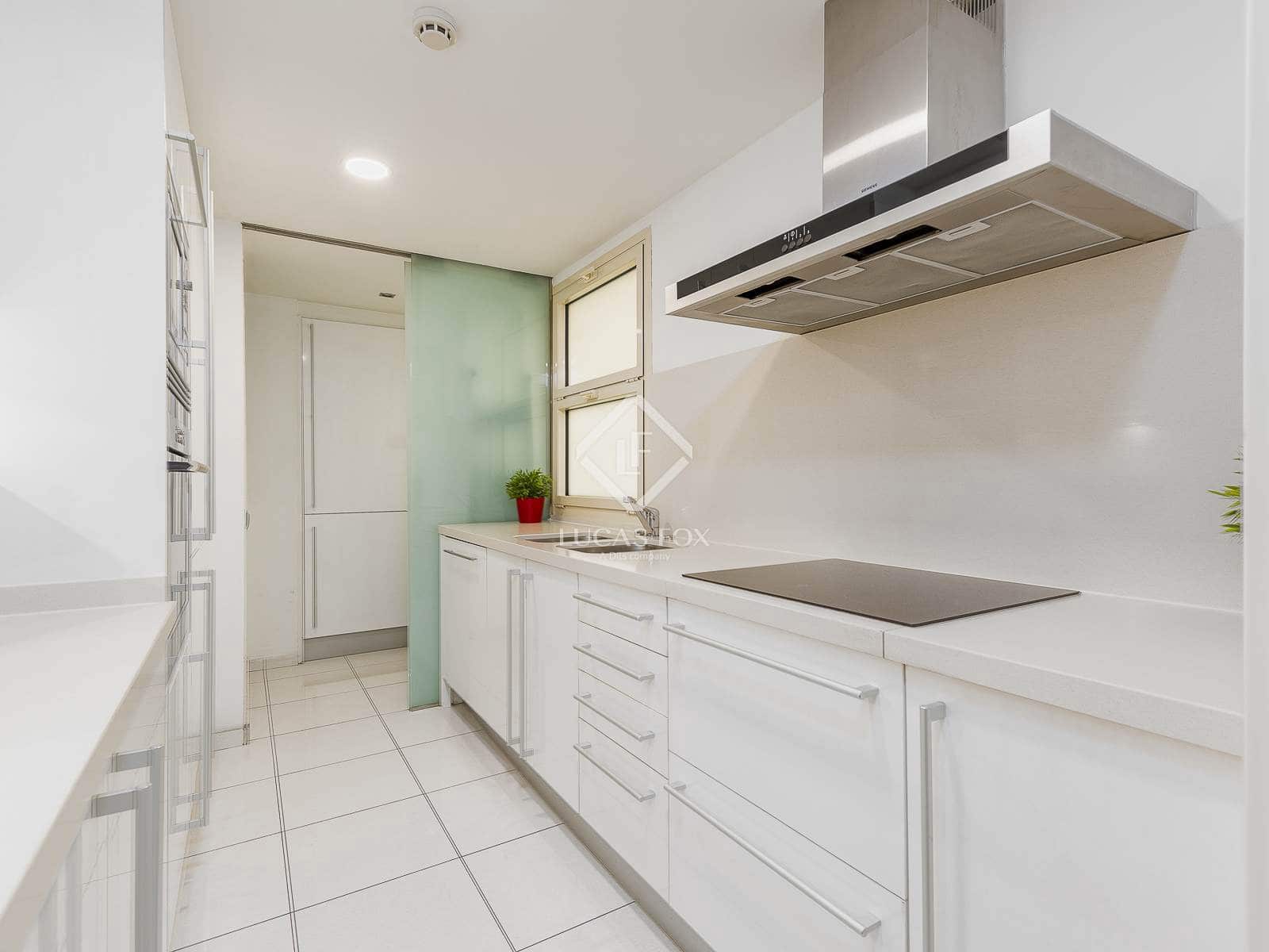 4 quarto Apartamento para venda em Barcelona cidade - 1 100 000 € (Ref: 9049807)