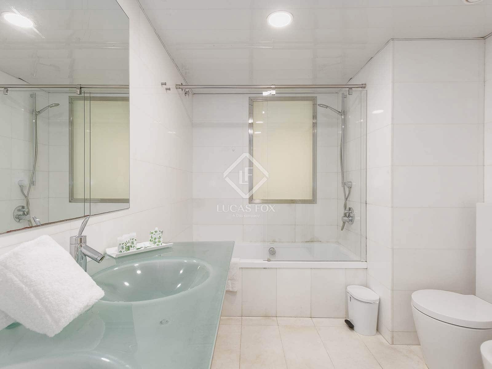 4 quarto Apartamento para venda em Barcelona cidade - 1 100 000 € (Ref: 9049807)