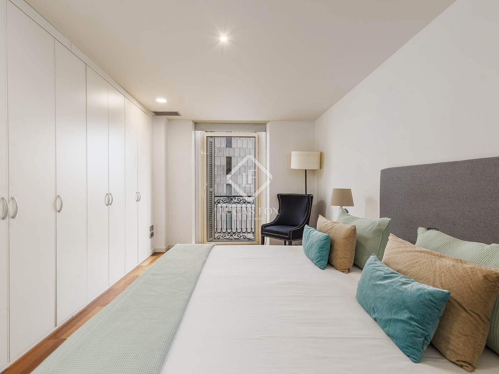 4 quarto Apartamento para venda em Barcelona cidade - 1 100 000 € (Ref: 9049807)