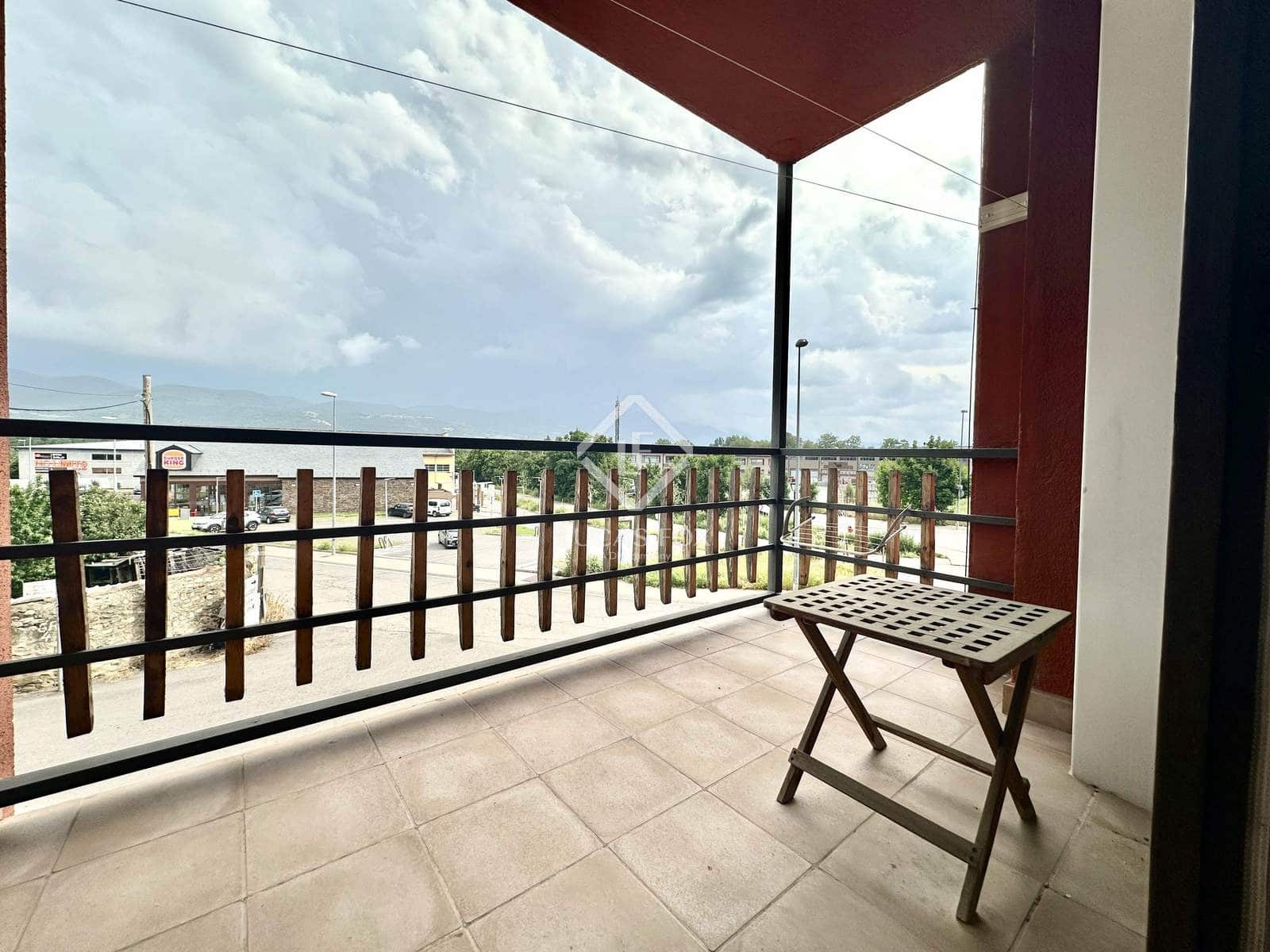 2 slaapkamer Appartement te koop in Puigcerda - € 200.000 (Ref: 9049808)