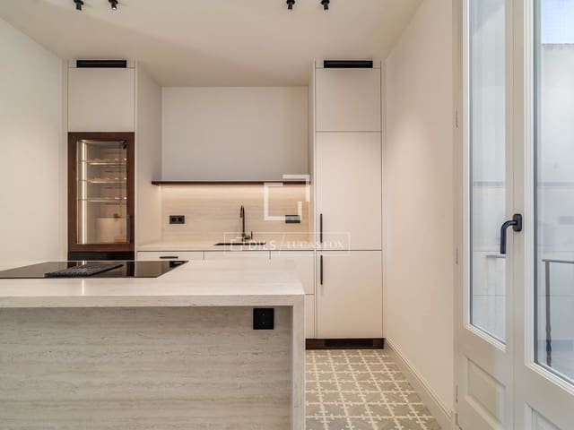 3 camera da letto Appartamento in vendita in Eixample, Barcelona città - 1.190.000 € (Rif: 9049812)