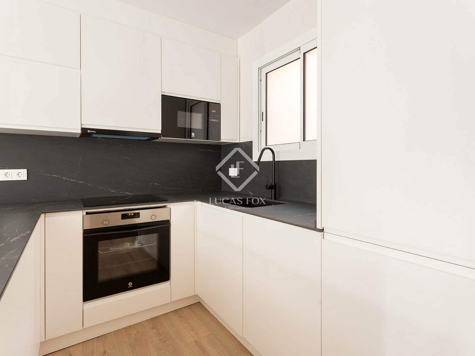 4 slaapkamer Appartement te koop in Barcelona stad - € 659.000 (Ref: 9050047)