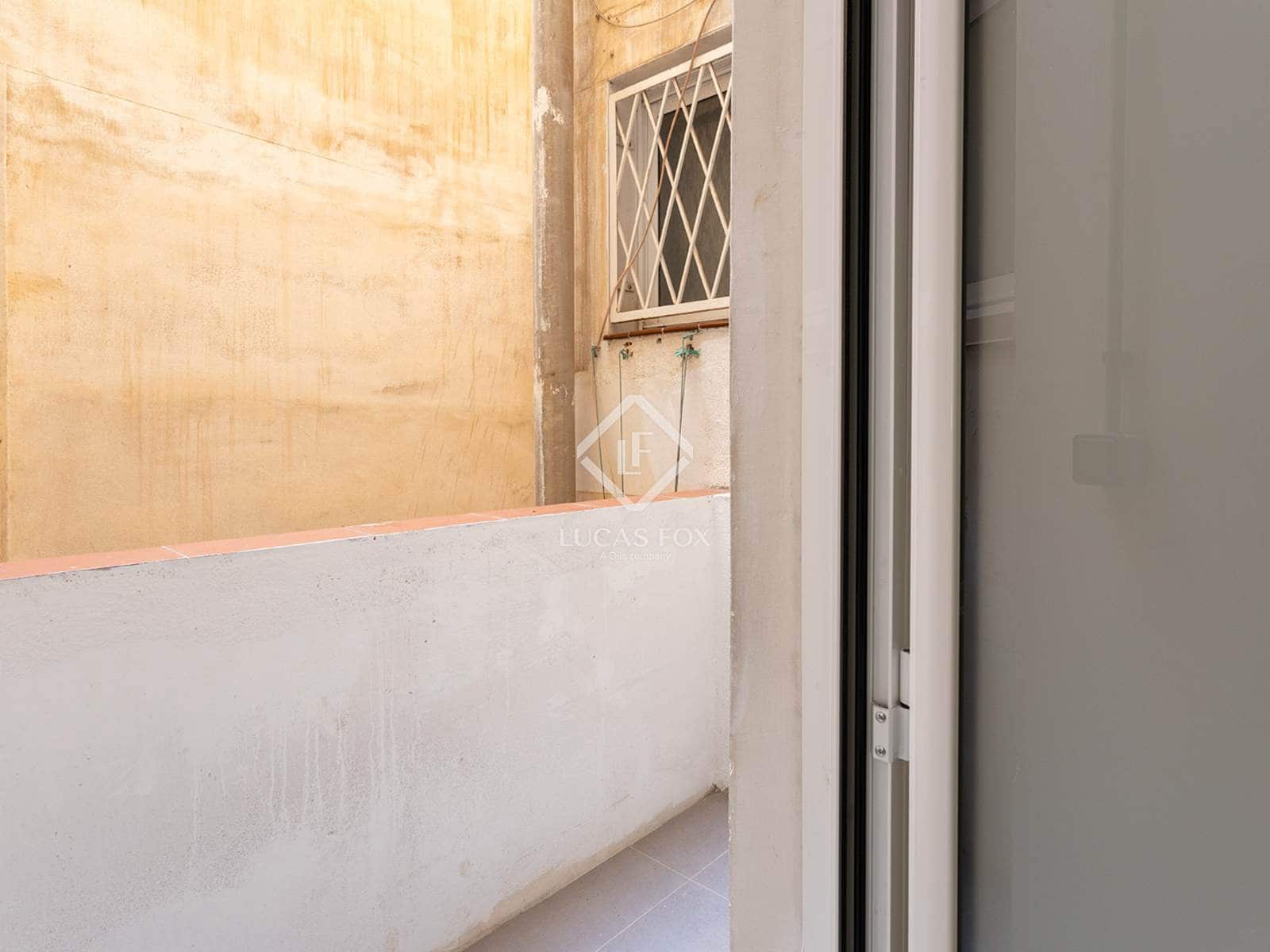 4 slaapkamer Appartement te koop in Barcelona stad - € 659.000 (Ref: 9050047)