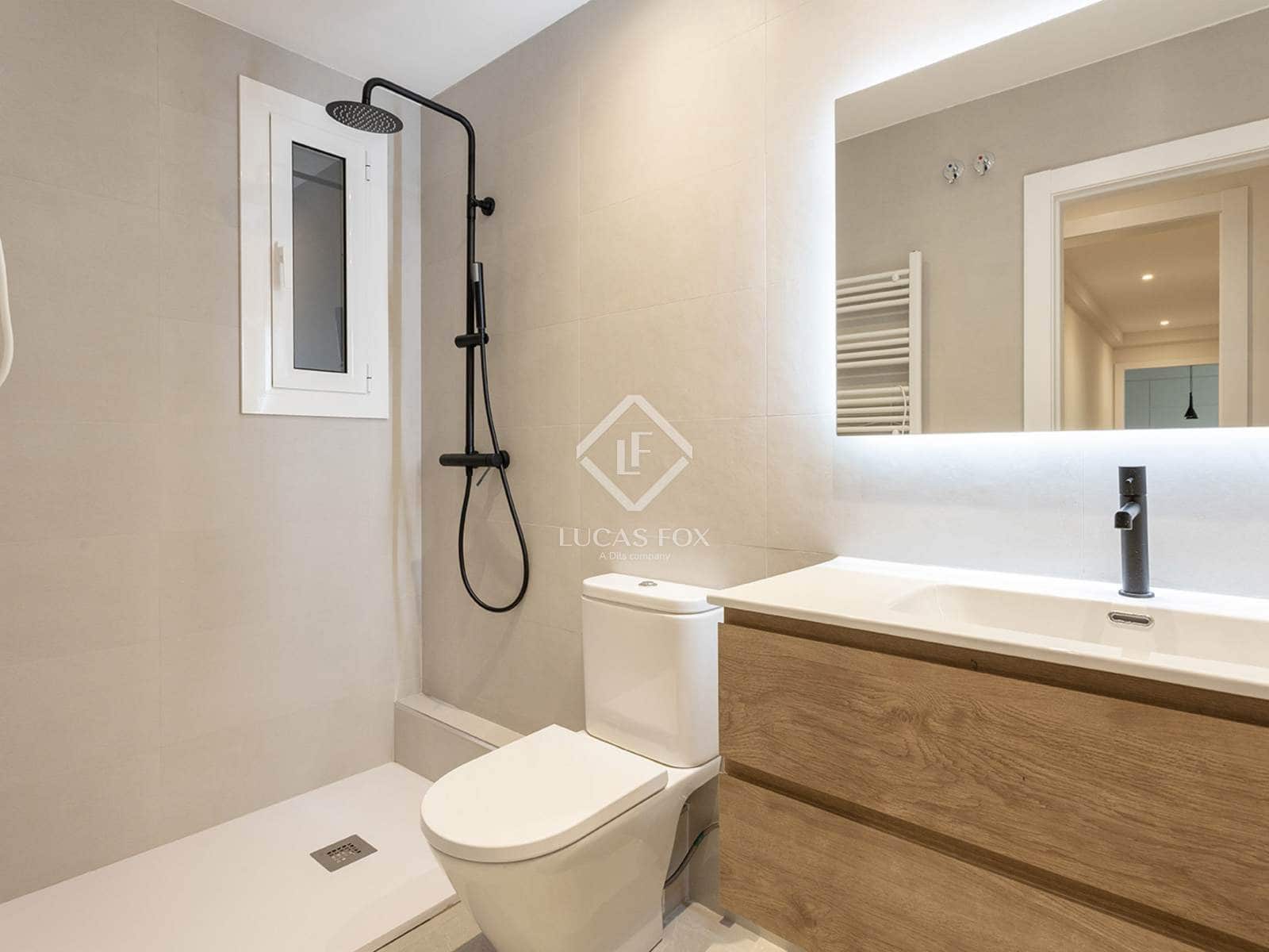 4 slaapkamer Appartement te koop in Barcelona stad - € 659.000 (Ref: 9050047)